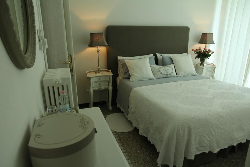 ססטרי לבאנטה B&B Piazza Italia מראה חיצוני תמונה